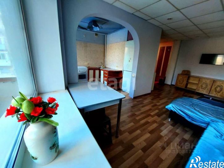 3-комн квартира улица Емлютина, 44Б,  д. 44Б