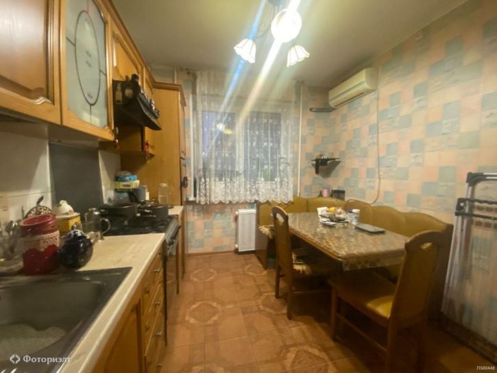 3-комн квартира Орджоникидзе Г.К. ул, 12А