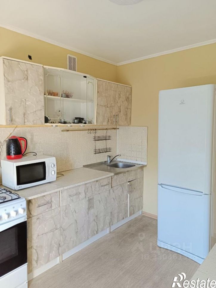 1-комн квартира улица Батавина, 9А,  д. 9А
