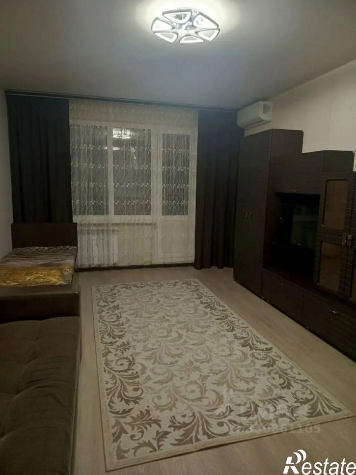 1-комн квартира ул им Еремина Б.Н., 8,  д. 8