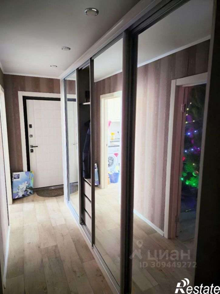 2-комн квартира ул Романтиков, 46Б,  д. 46Б