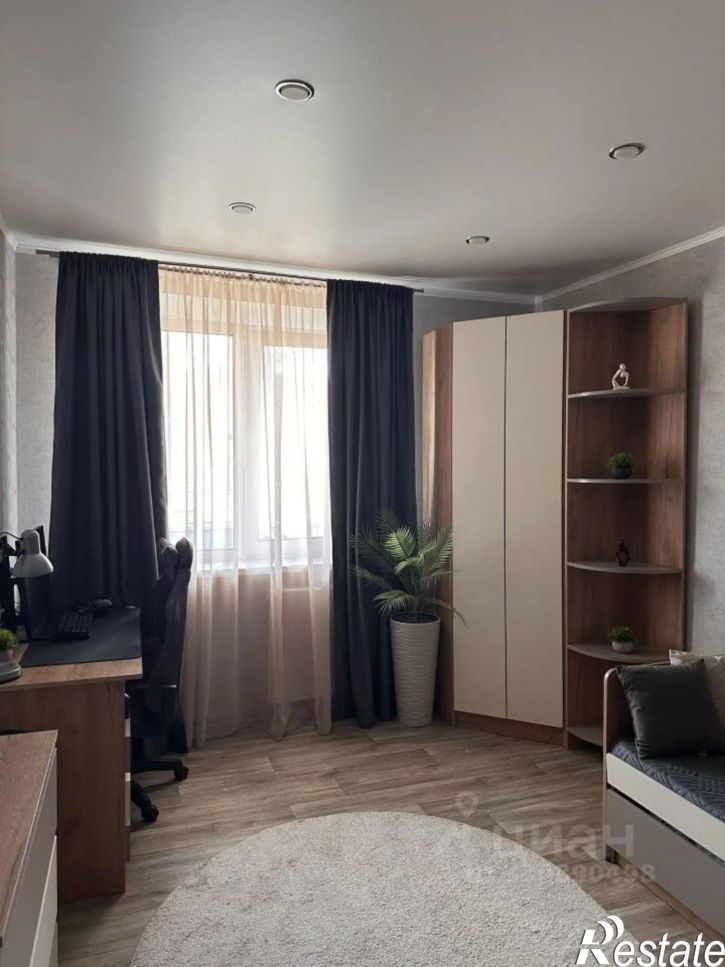 2-комн квартира ул Усть-Курдюмская, 7,  д. 7