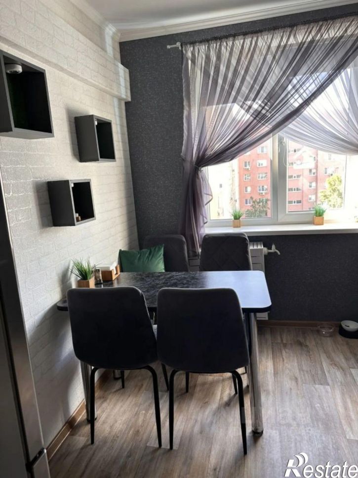 2-комн квартира ул Усть-Курдюмская, 7,  д. 7