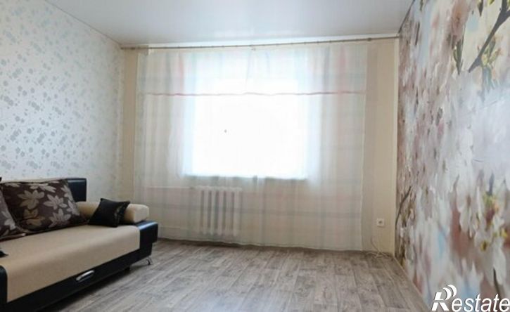 3-комн квартира улица Батавина, 12,  д. 12
