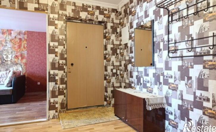 3-комн квартира улица Батавина, 12,  д. 12
