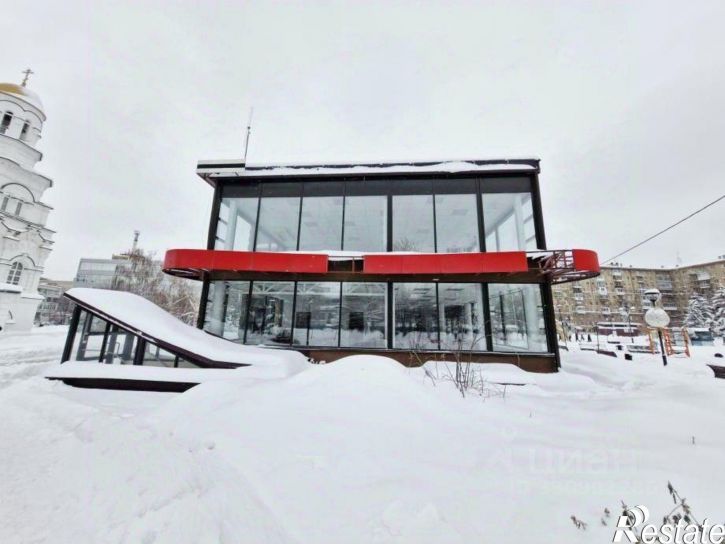 Отдельное здание пл им Кирова С.М., 1Д,  д. 1Д