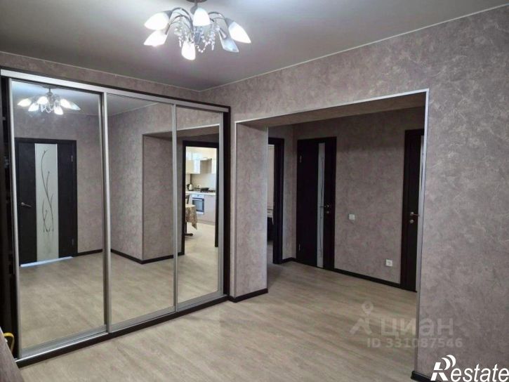 3-комн квартира Гвардейская улица, 23,  д. 23