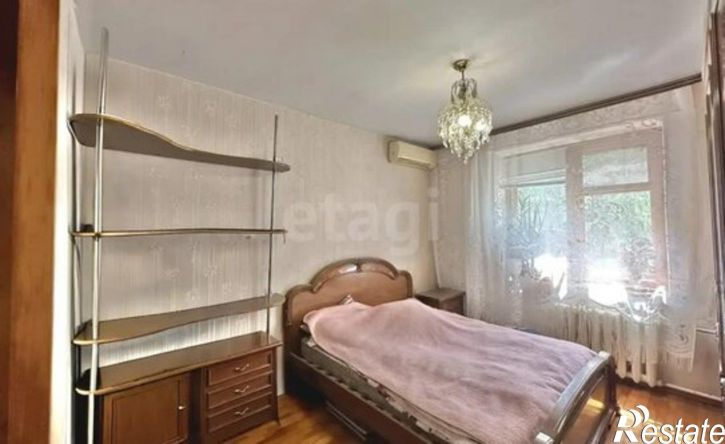 3-комн квартира улица имени Пугачёва Е.И., 12/16,  д. 12/16