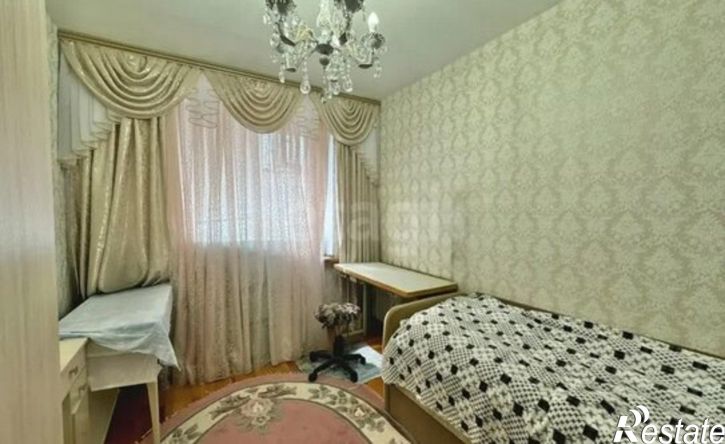 3-комн квартира улица имени Пугачёва Е.И., 12/16,  д. 12/16