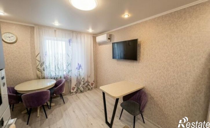 2-комн квартира улица Симбирцева, 44,  д. 44