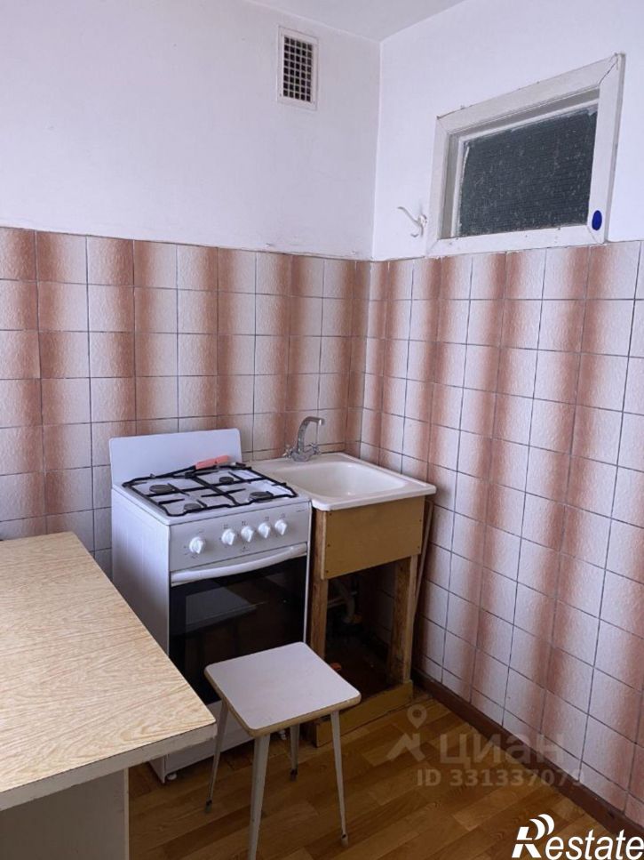 2-комн квартира улица Степана Разина, 15,  д. 15