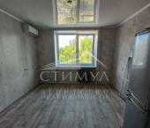 комната 100 кв м пр-кт Строителей, 18