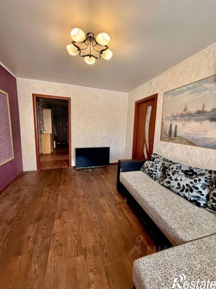 3-комн квартира улица Загороднева, 14,  д. 14