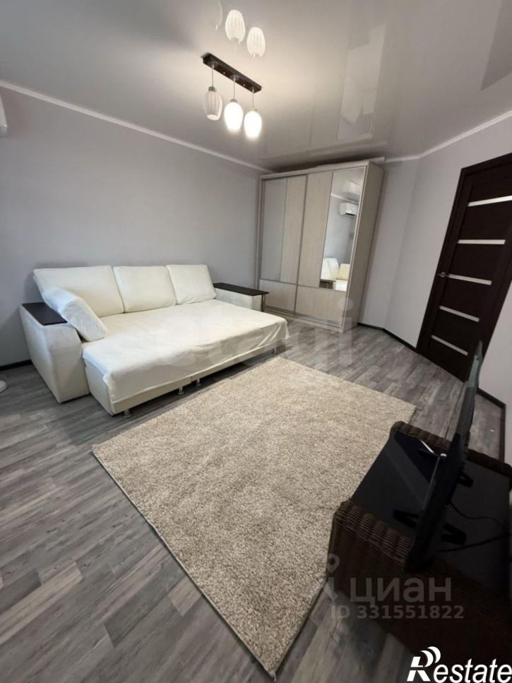 1-комн квартира улица Менякина, 8,  д. 8