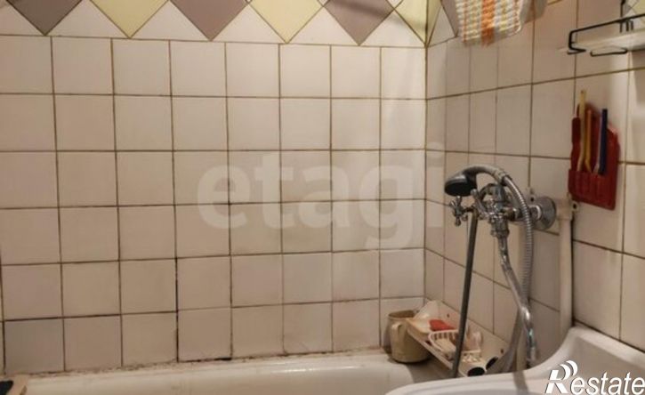 3-комн квартира улица Тархова, 21,  д. 21