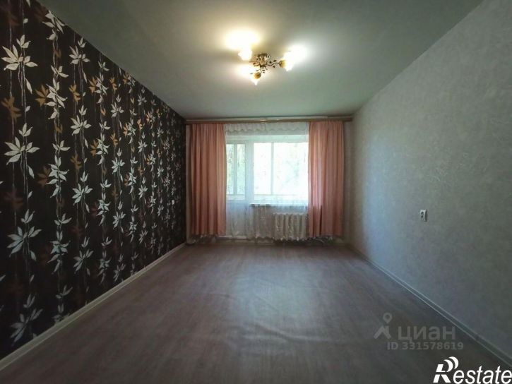 2-комн квартира ул Топольчанская, 1,  д. 1