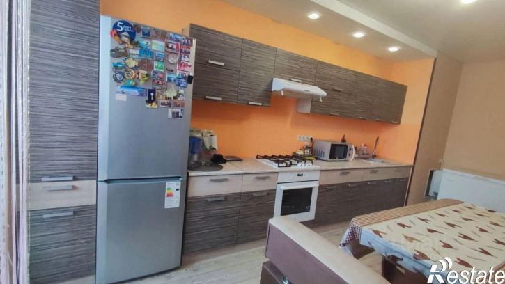 2-комн квартира улица Батавина, 13,  д. 13