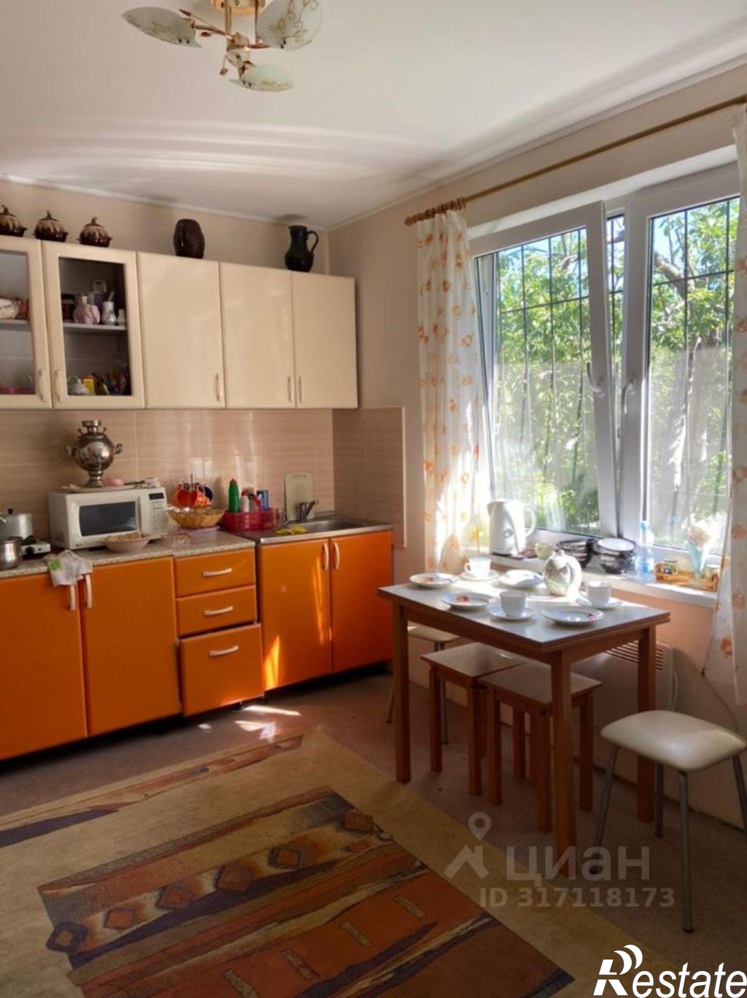 Купить дачу, дом, коттедж за 5 600 000 рублей на СНТ Спутник-1