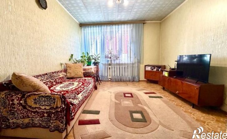 2-комн квартира Луговая улица, 10/20,  д. 10/20
