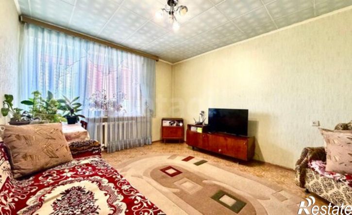 2-комн квартира Луговая улица, 10/20,  д. 10/20
