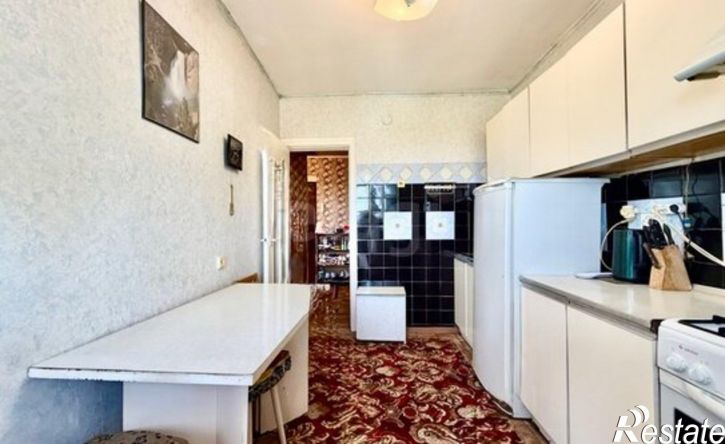 2-комн квартира Луговая улица, 10/20,  д. 10/20