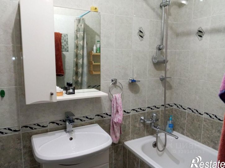 2-комн квартира пр-д Дегтярный 7-й, 1,  д. 1