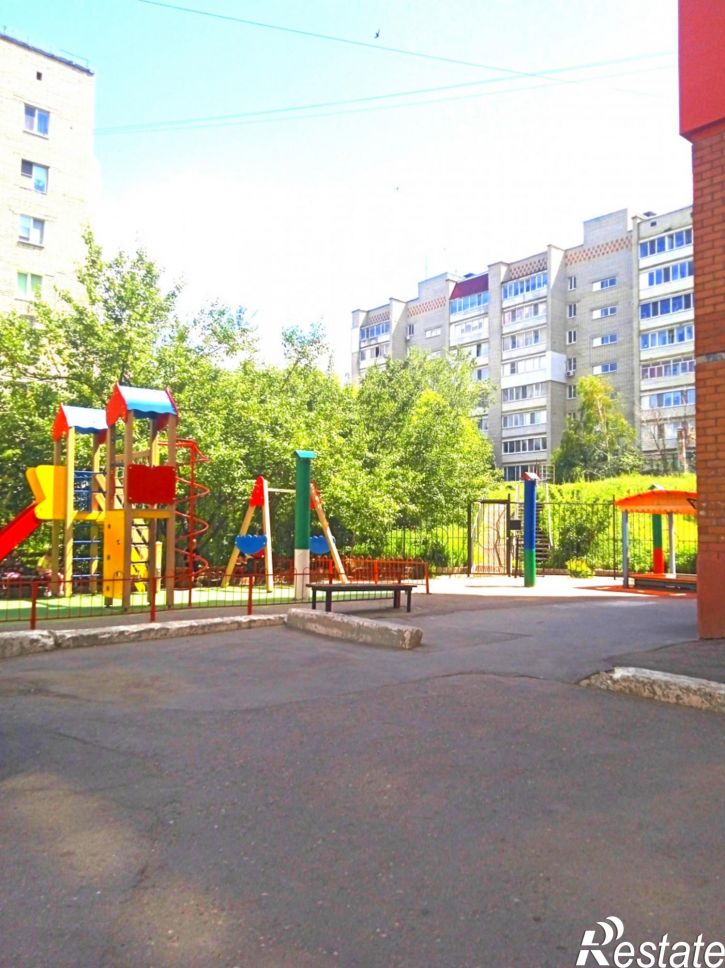2-комн квартира Хабаровская, 25