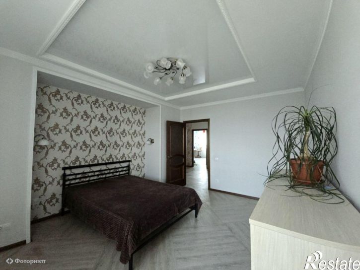3-комн квартира Шелковичная ул, 1