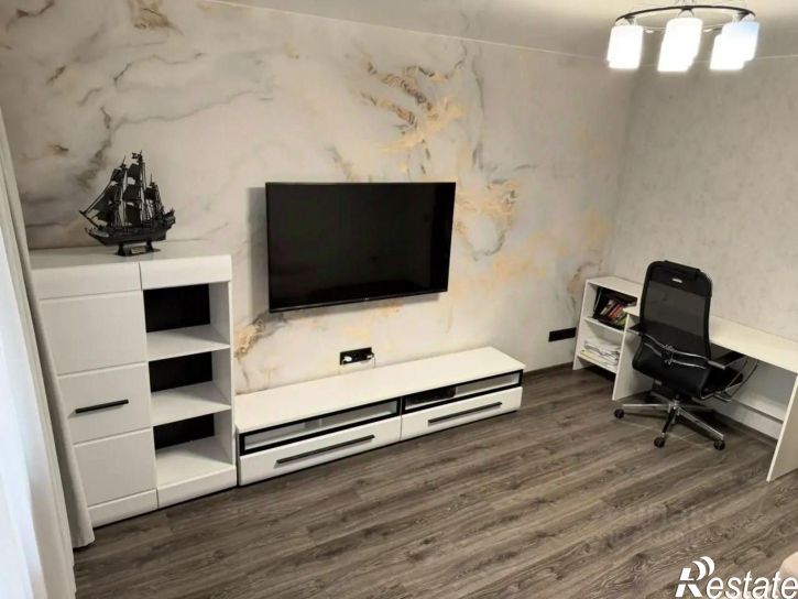 2-комн квартира ул им Академика Семенова Н.Н., 11Б,  д. 11Б