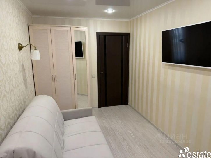 2-комн квартира ул им Академика Семенова Н.Н., 11Б,  д. 11Б