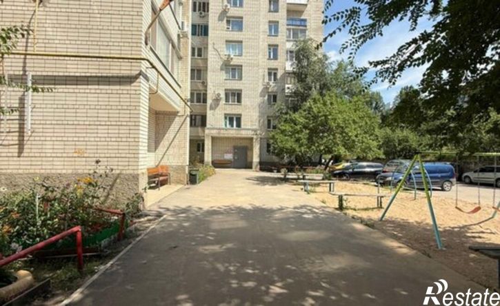 1-комн квартира пр-кт Строителей, 76А,  д. 76А