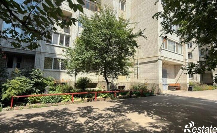 1-комн квартира пр-кт Строителей, 76А,  д. 76А