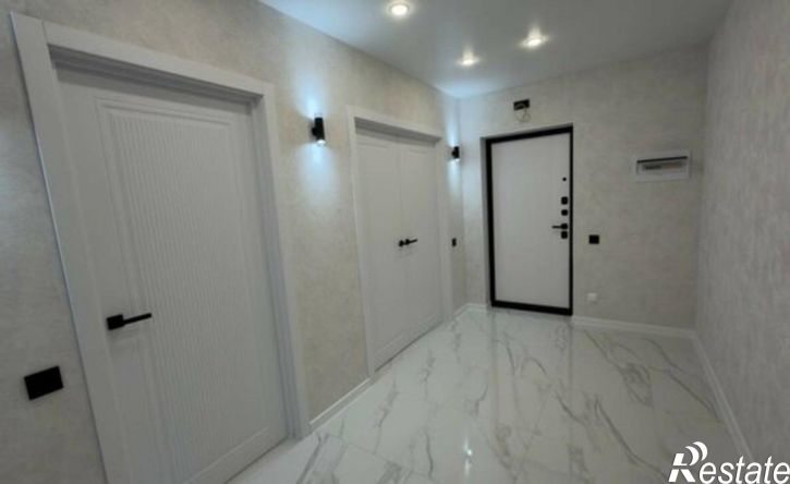 2-комн квартира ул Лунная, 32 1,  д. 32 1,  к. 1