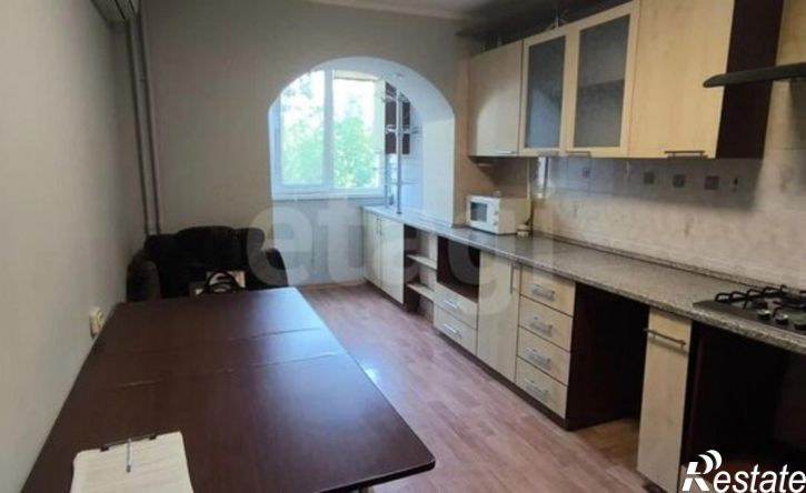 3-комн квартира ул им Тархова С.Ф., 28,  д. 28