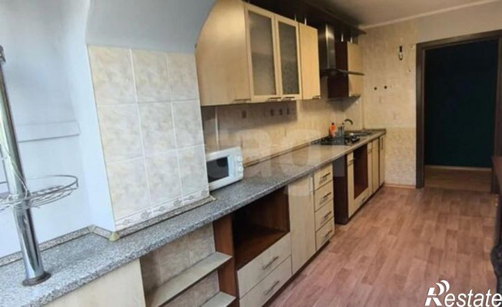 3-комн квартира ул им Тархова С.Ф., 28,  д. 28
