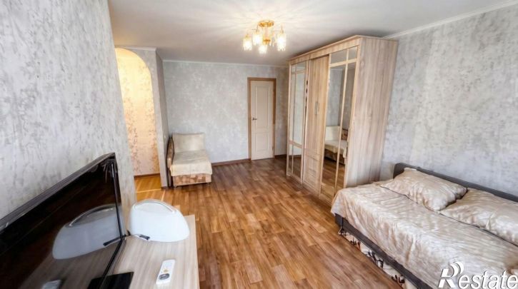 1-комн квартира пр-кт им 50 лет Октября, 118,  д. 118