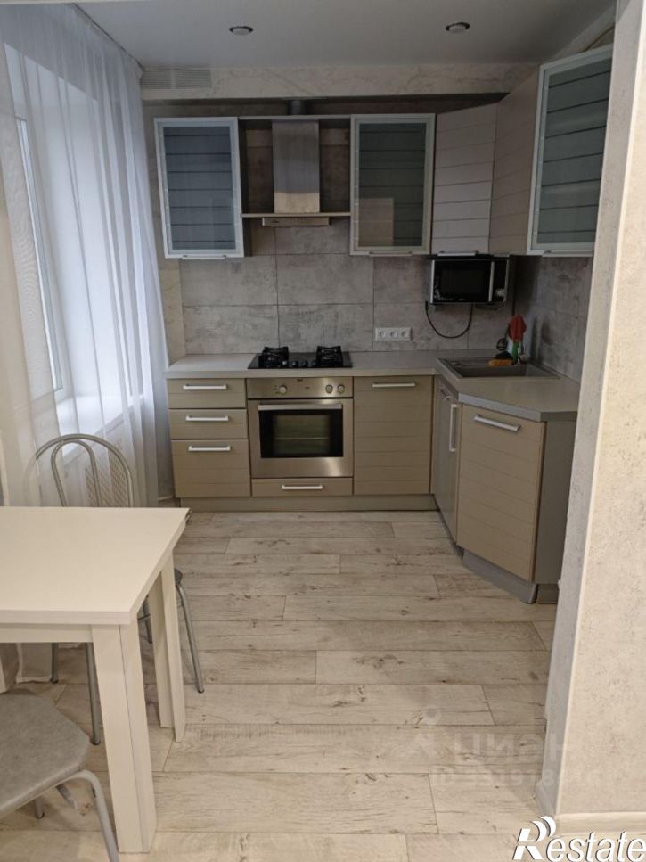 1-комн квартира ул им Героя Советского Союза Ароновой Р.Е., 30,  д. 30