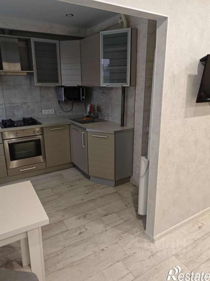 1-комн квартира ул им Героя Советского Союза Ароновой Р.Е., 30,  д. 30