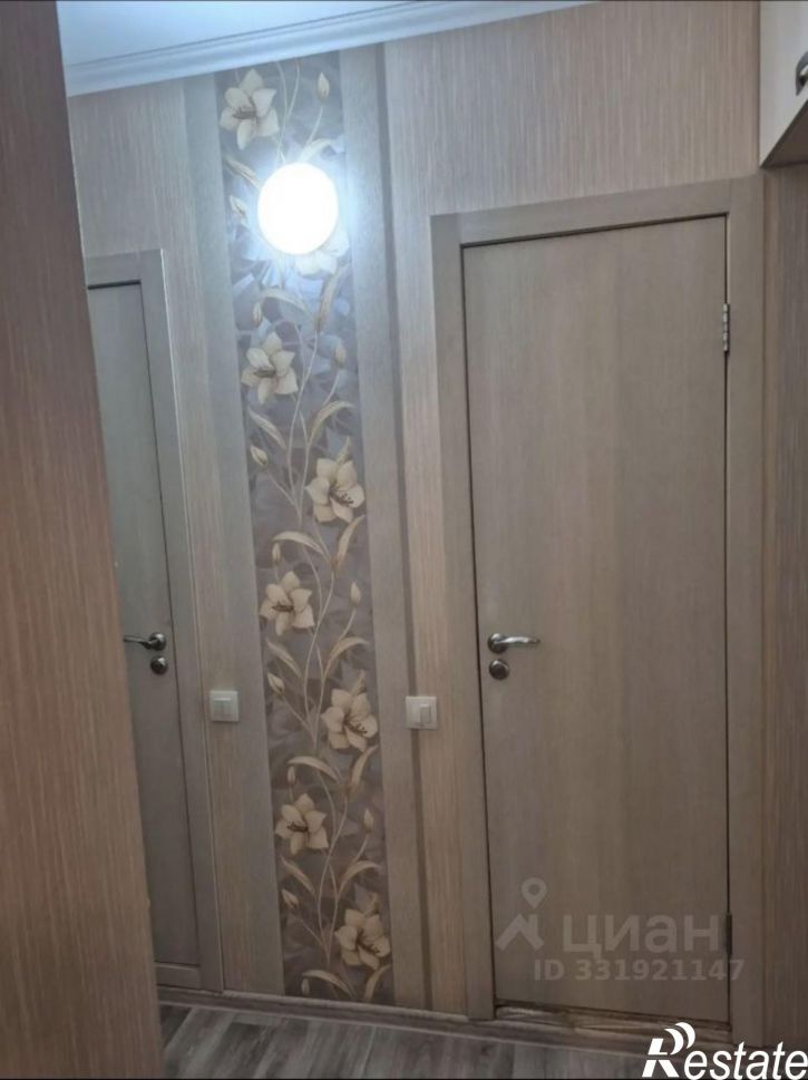 3-комн квартира ул Усть-Курдюмская, 5,  д. 5