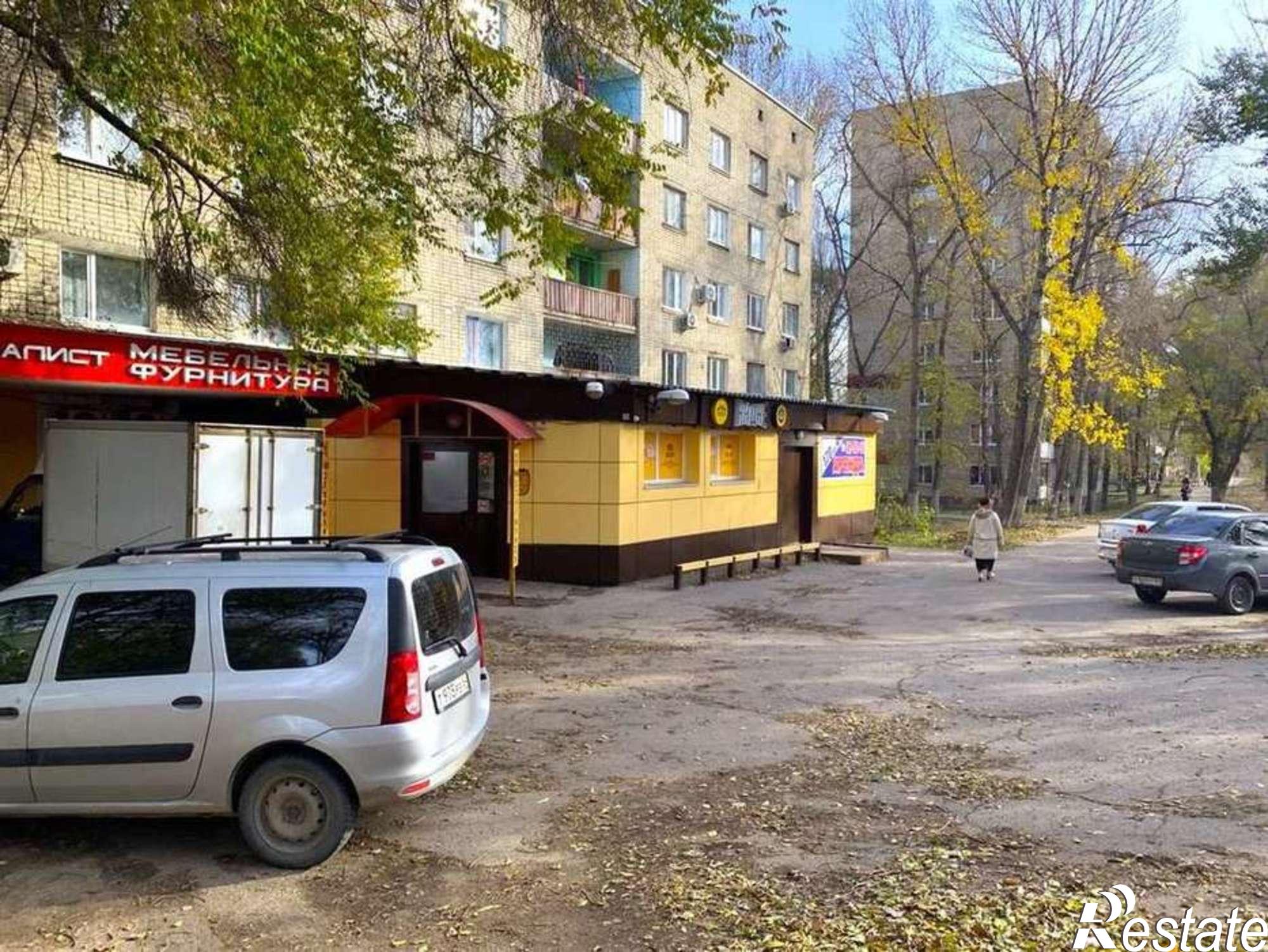 Купить торговое помещение за 16 500 000 рублей на Шехурдина улица, 36