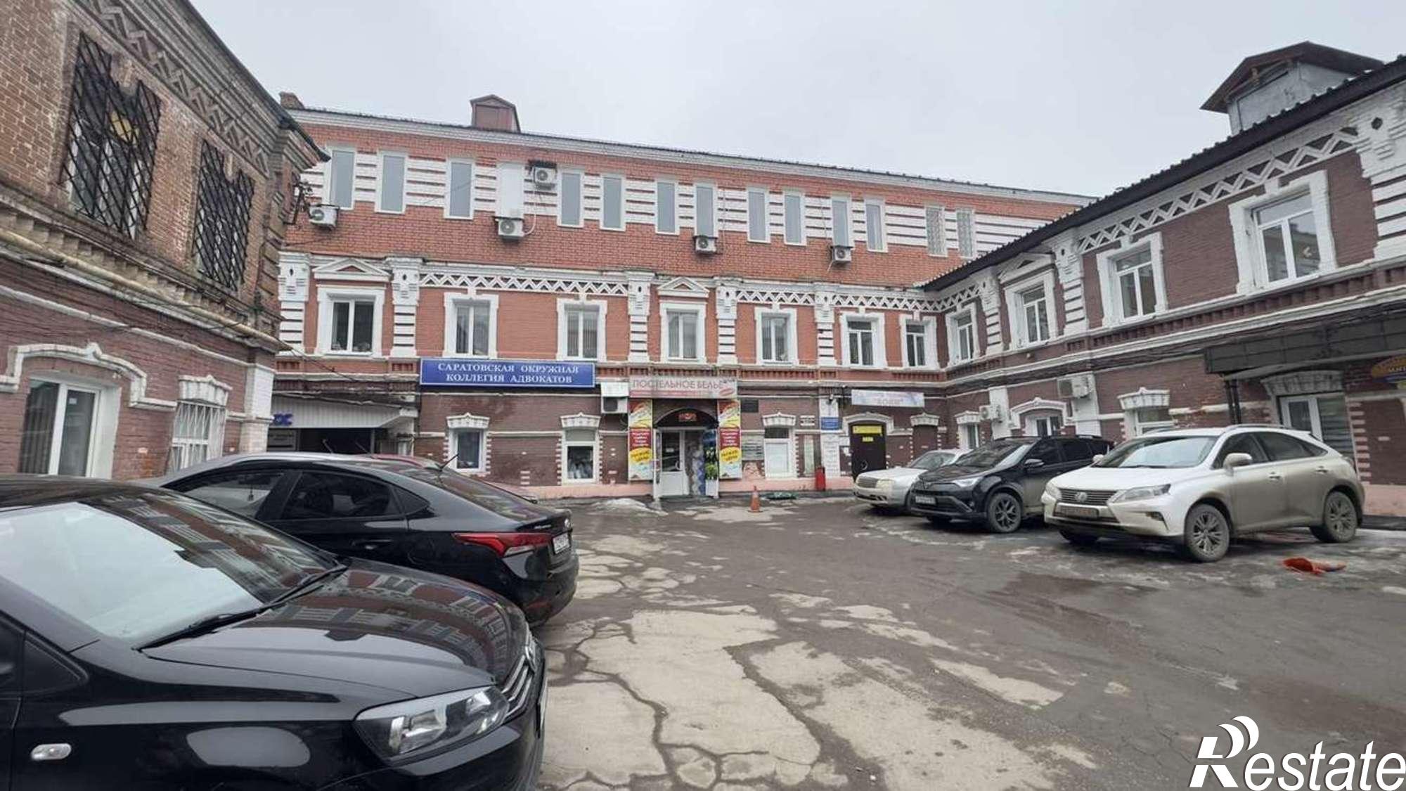 Купить торговое помещение за 60 000 000 рублей на Чапаева улица, 68/70