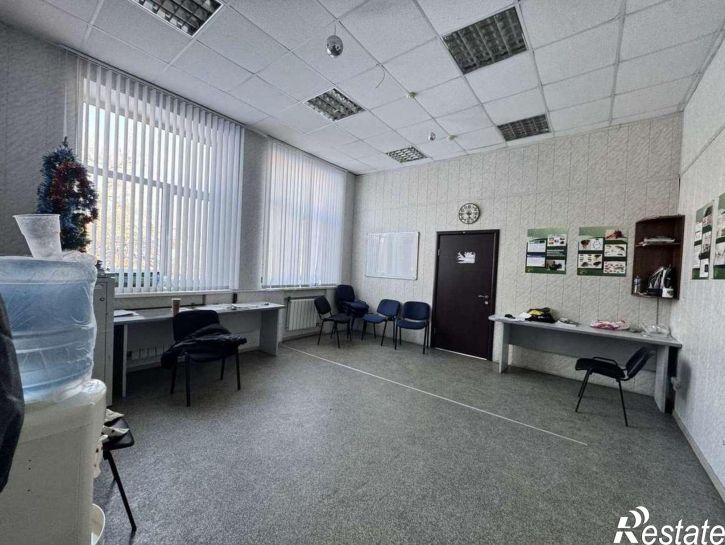 Торговое помещение Вишневая улица, 9а
