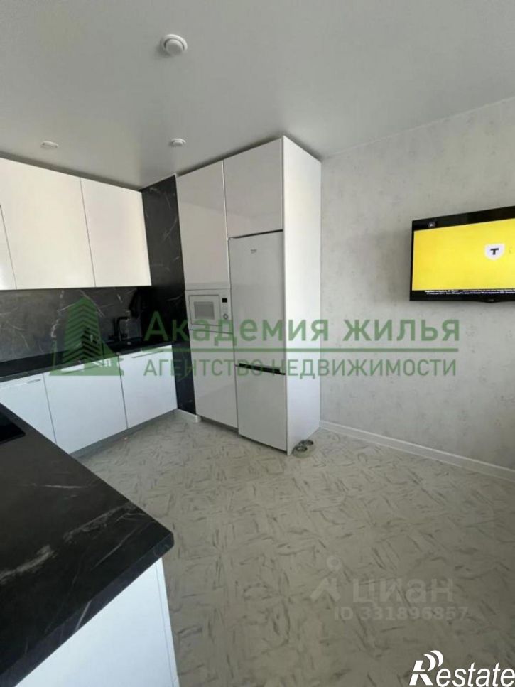 2-комн квартира ул им Лисина С.П., 17,  д. 17