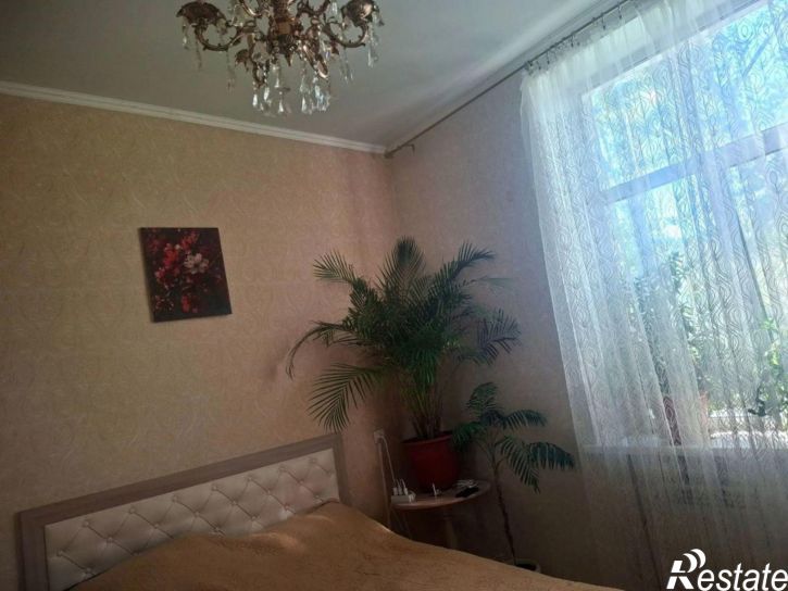 2-комн квартира 50 лет Октября пр-кт, 73