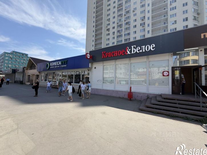 Торговое помещение ул им Чернышевского Н.Г., 82,  д. 82