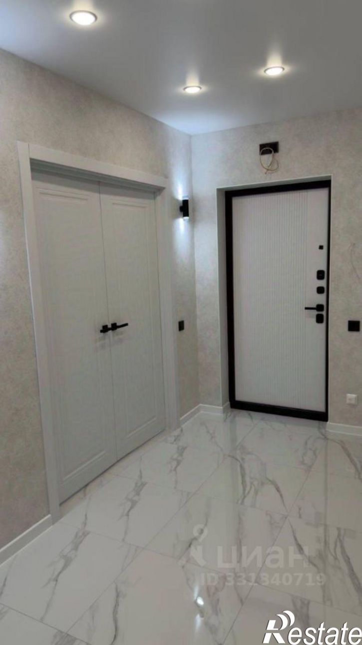 2-комн квартира ул Лунная, 32 1,  д. 32 1,  к. 1