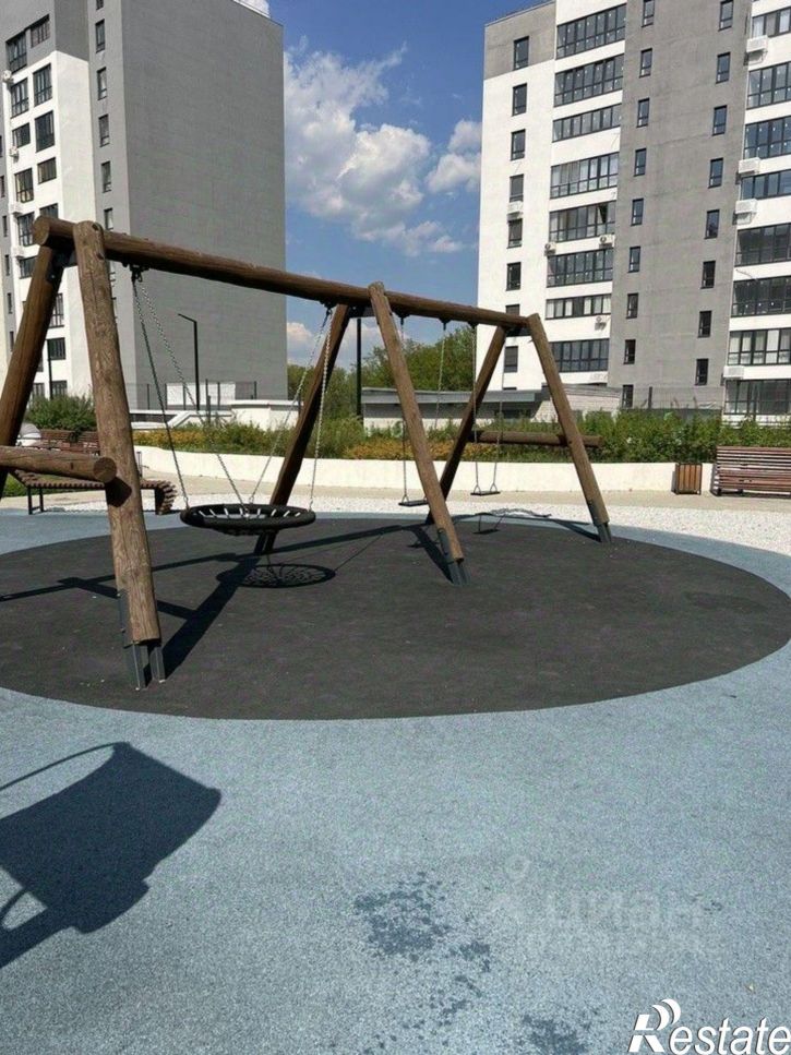 2-комн квартира ул им Михаила Булгакова, 8,  д. 8