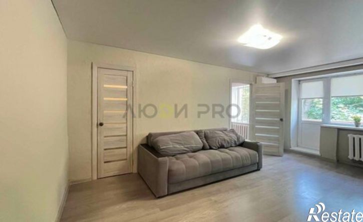 2-комн квартира пр-кт Строителей, 13А,  д. 13А