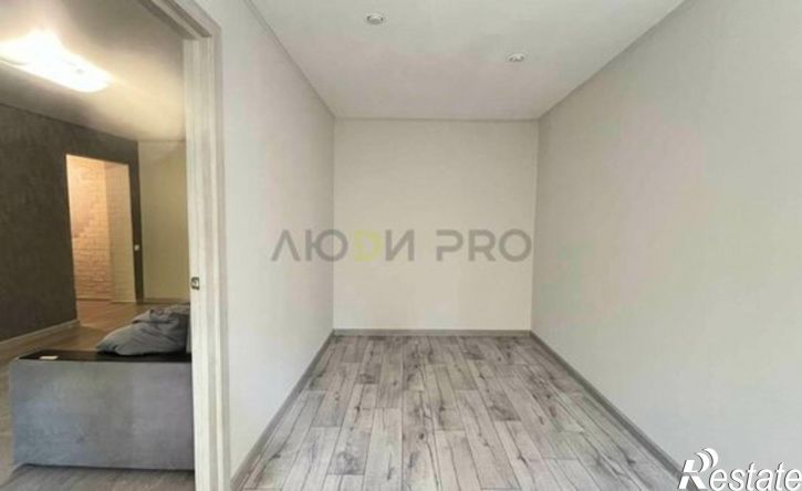 2-комн квартира пр-кт Строителей, 13А,  д. 13А