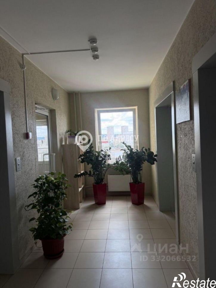 2-комн квартира Ильинская пл, 5,  д. 5